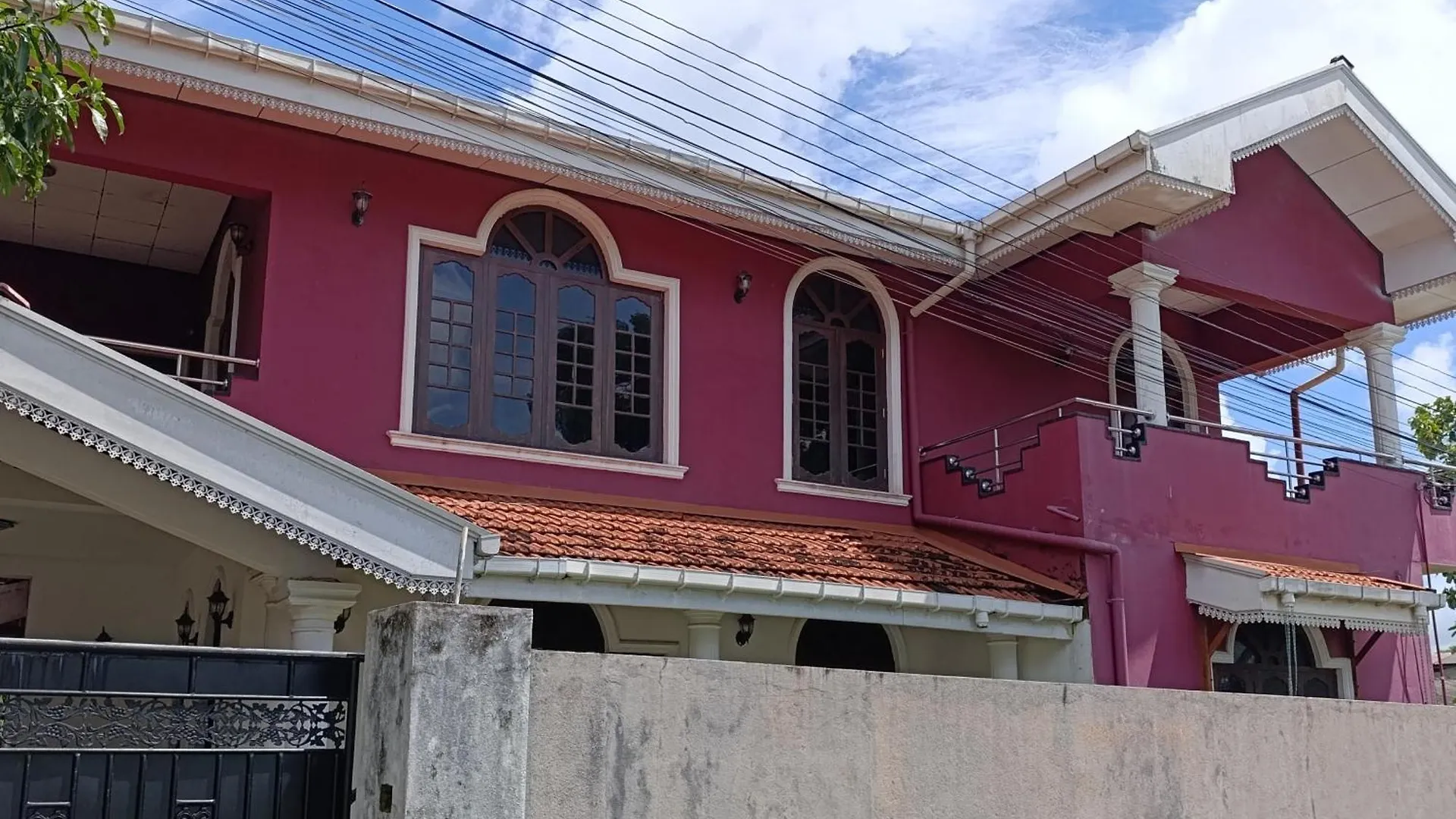 S And P Airport Transit Hostel And Villa 01 Negombo Sri Lanka