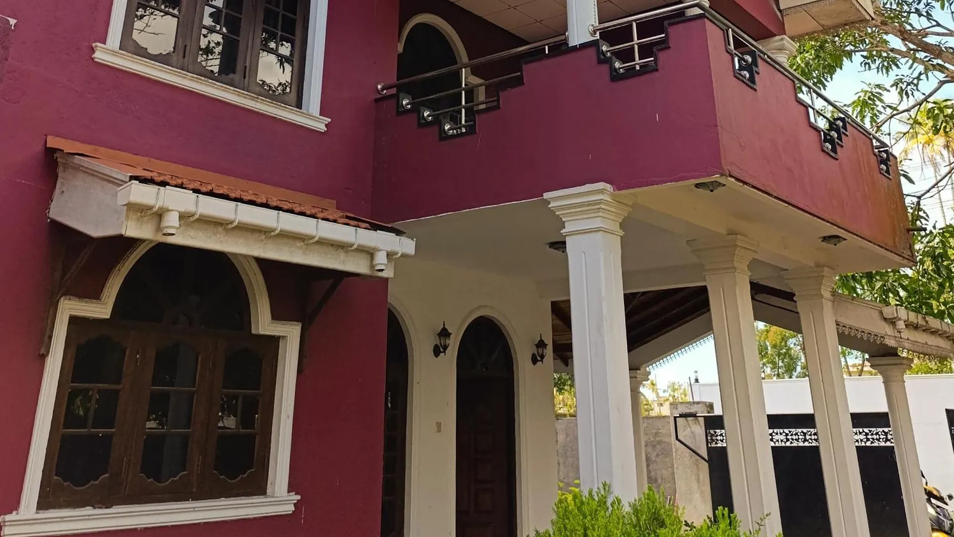 S And P Airport Transit Hostel And Villa 01 Negombo